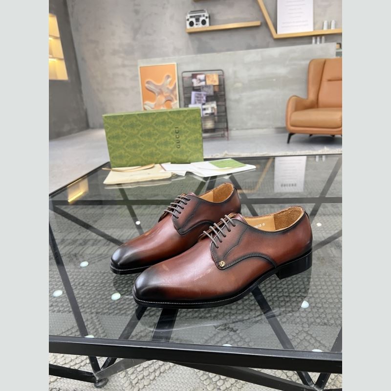 G*u*i leather shoes